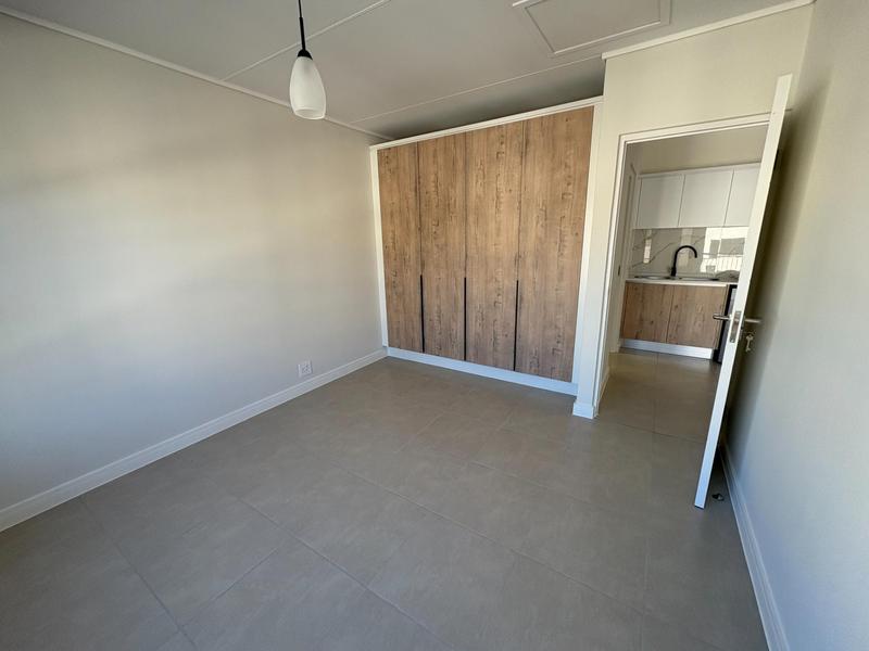 To Let 1 Bedroom Property for Rent in Richwood Western Cape